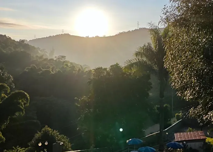 Hotel para famílias: Chalés Vila da Serra